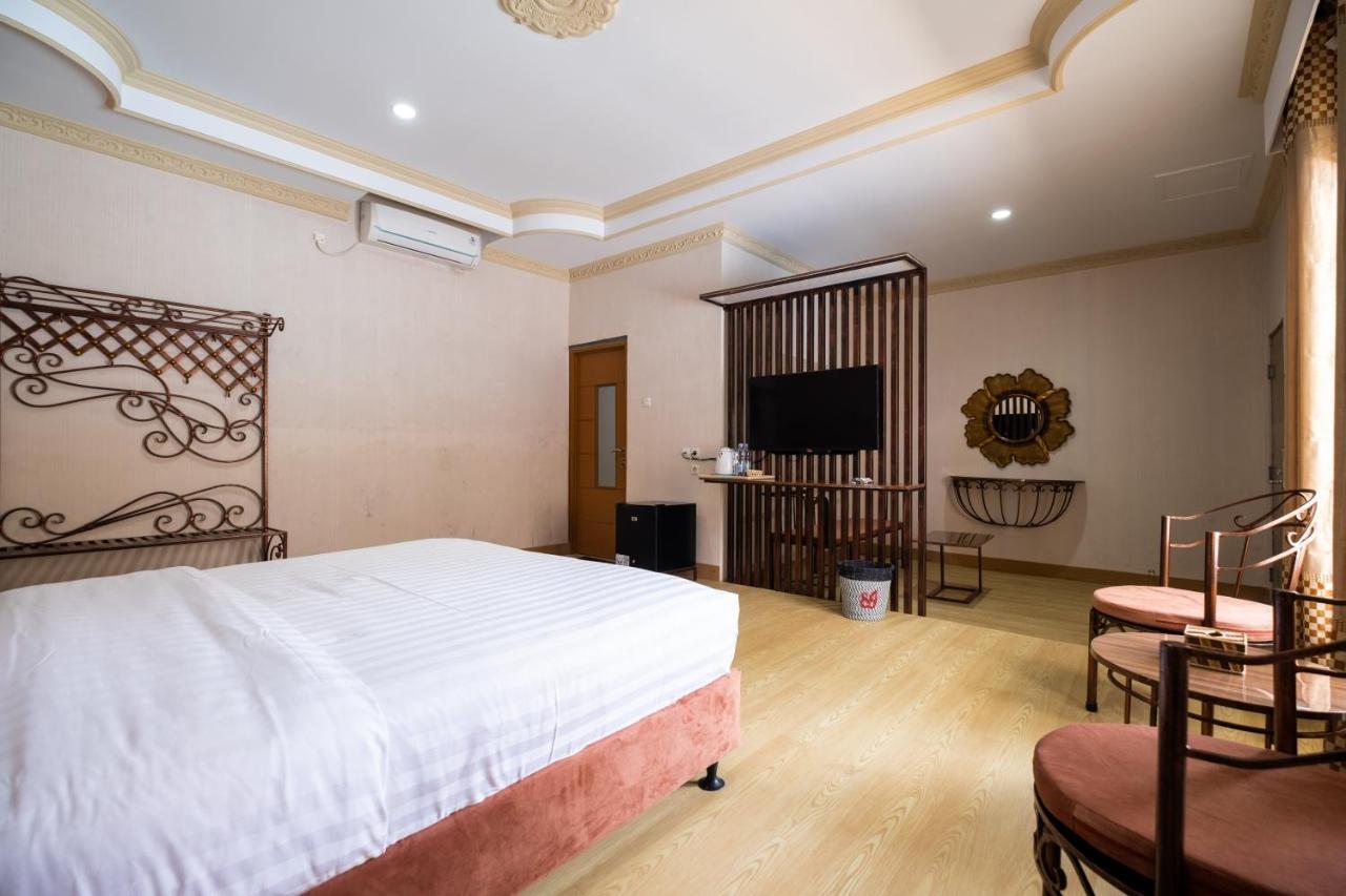 Sartini Inn Jogja Yogyakarta Exterior foto