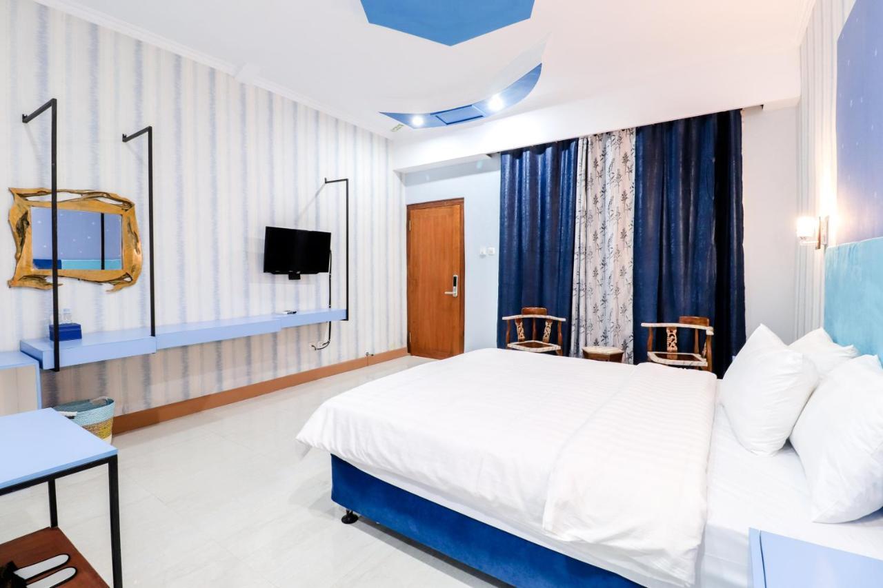 Sartini Inn Jogja Yogyakarta Exterior foto