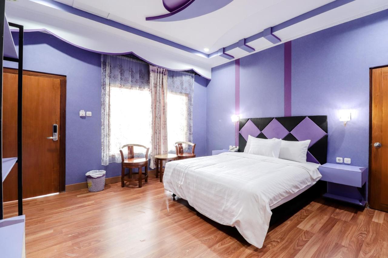 Sartini Inn Jogja Yogyakarta Exterior foto