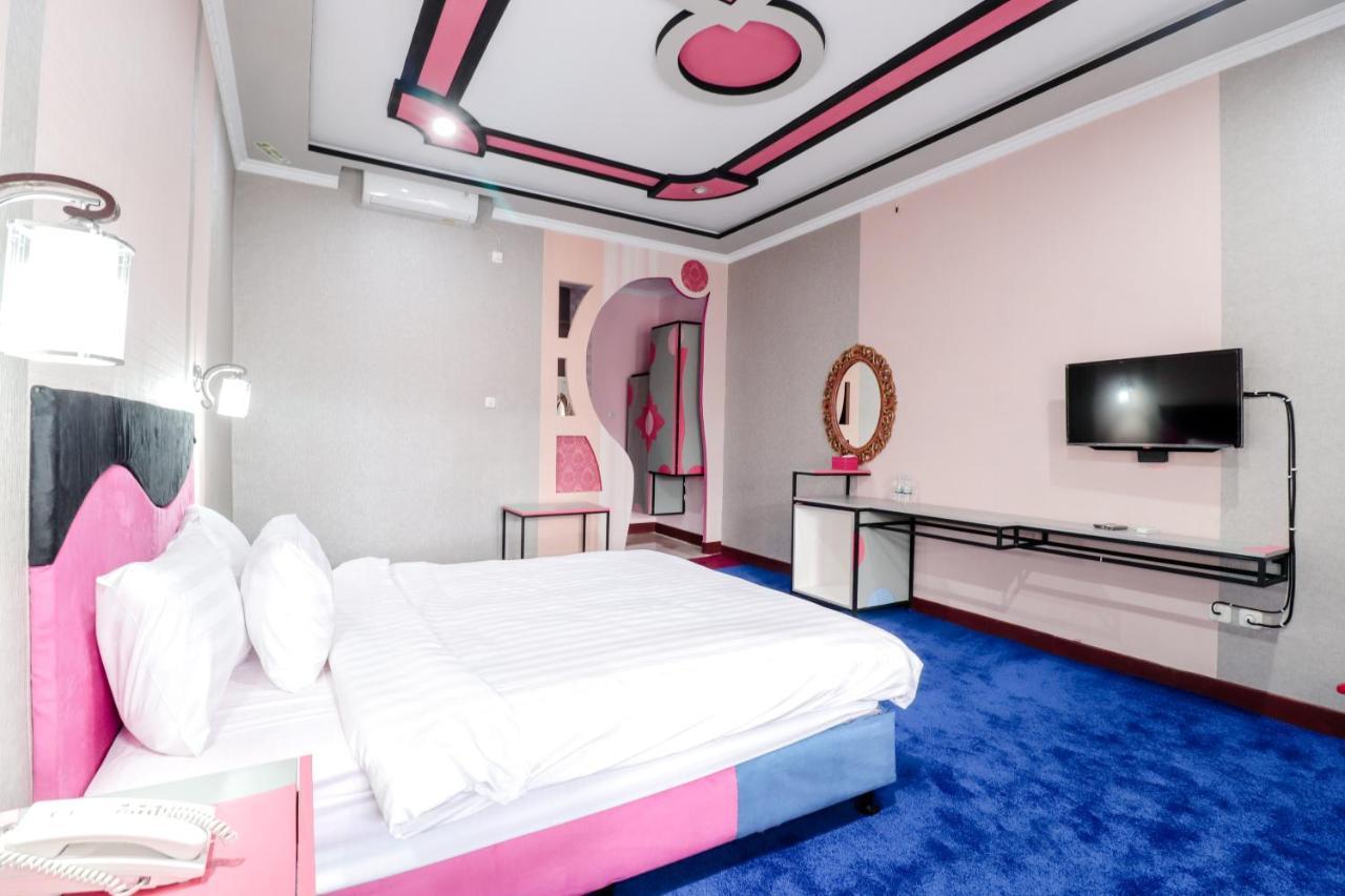 Sartini Inn Jogja Yogyakarta Exterior foto